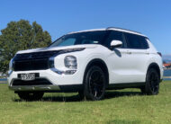 2022 Mitsubishi Outlander XLS 2WD 7 Seater 2.5L Petrol