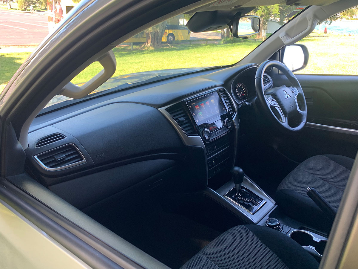 2022 Mitsubishi Triton GLSB 4WD 2.4L Diesel Turbo 6 Speed Auto