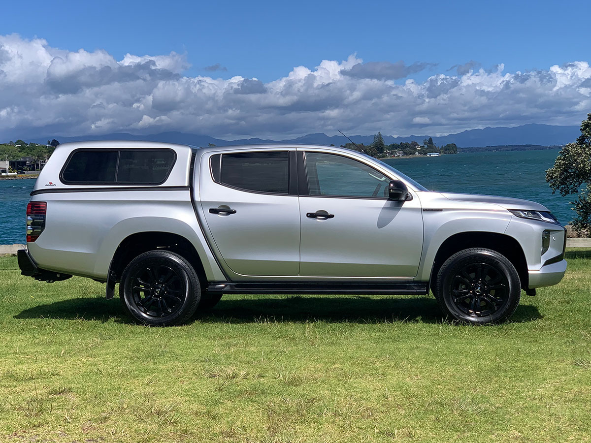 2022 Mitsubishi Triton GLSB 4WD 2.4L Diesel Turbo 6 Speed Auto