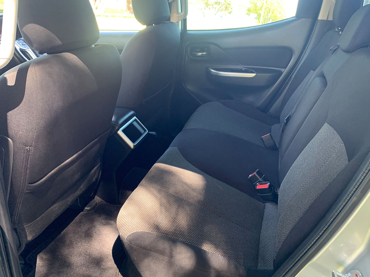 2022 Mitsubishi Triton GLSB 4WD 2.4L Diesel Turbo 6 Speed Auto