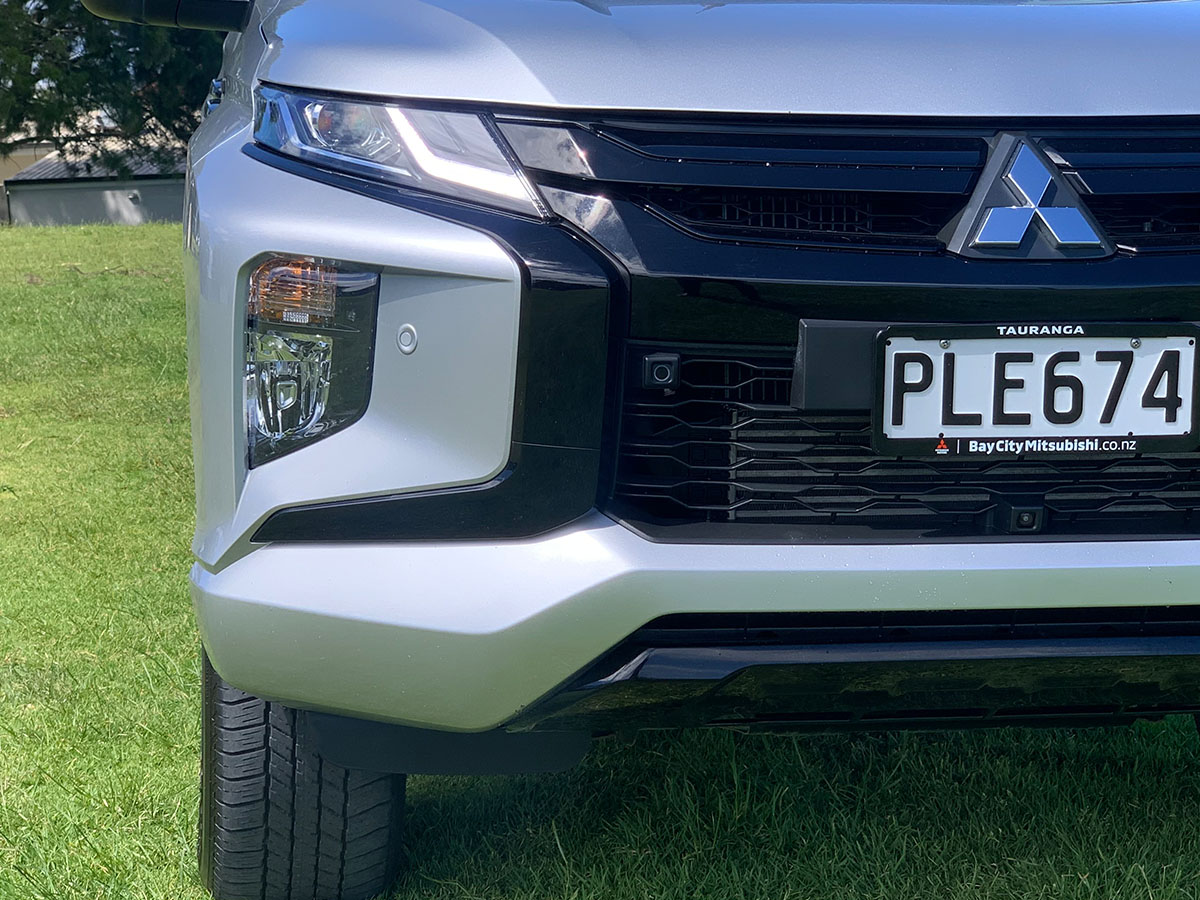 2022 Mitsubishi Triton GLSB 4WD 2.4L Diesel Turbo 6 Speed Auto