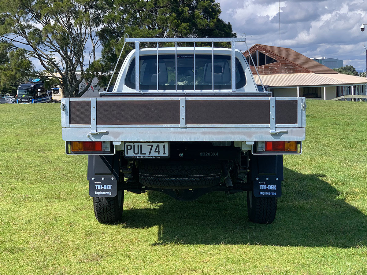 2023 Mitsubishi Triton GLX Club Cab Chassis 4WD 2.4L Diesel Turbo Auto