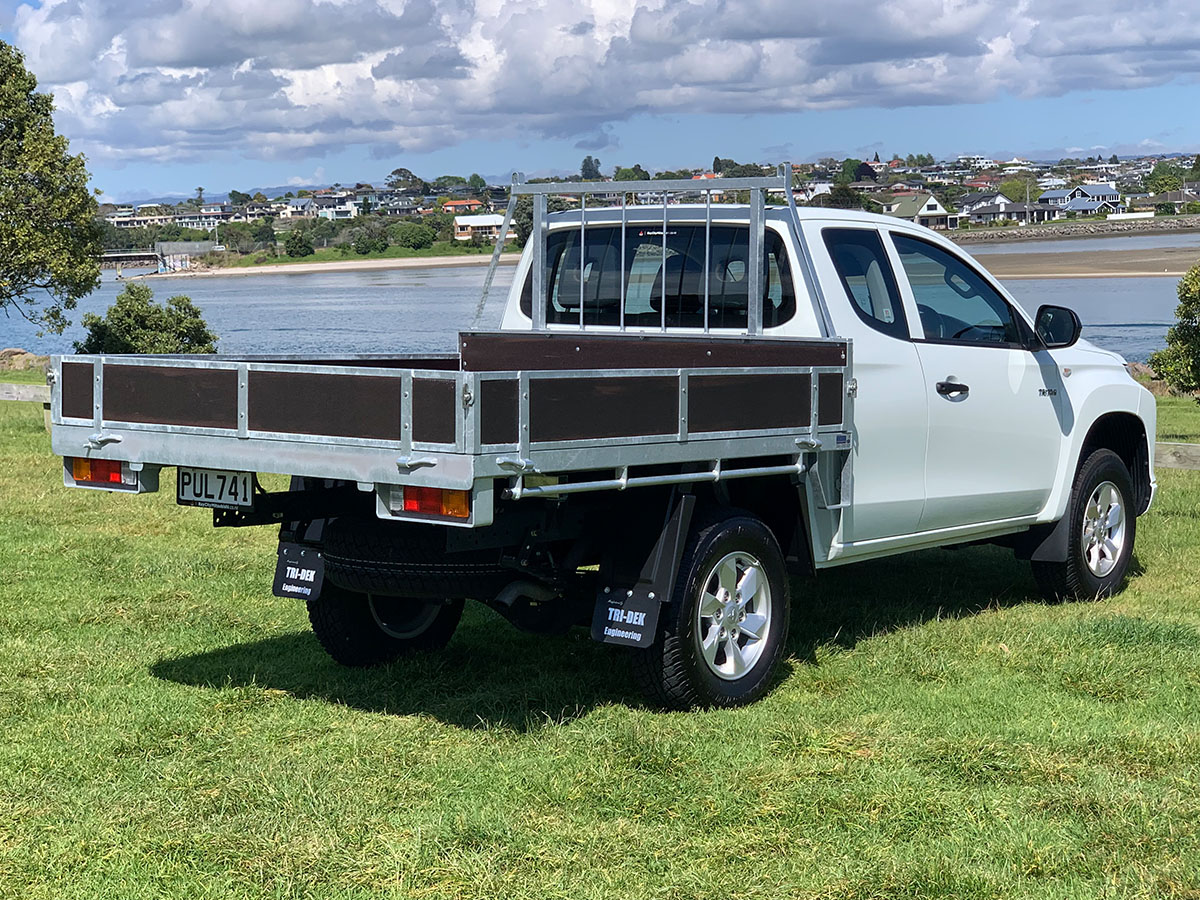 2023 Mitsubishi Triton GLX Club Cab Chassis 4WD 2.4L Diesel Turbo Auto