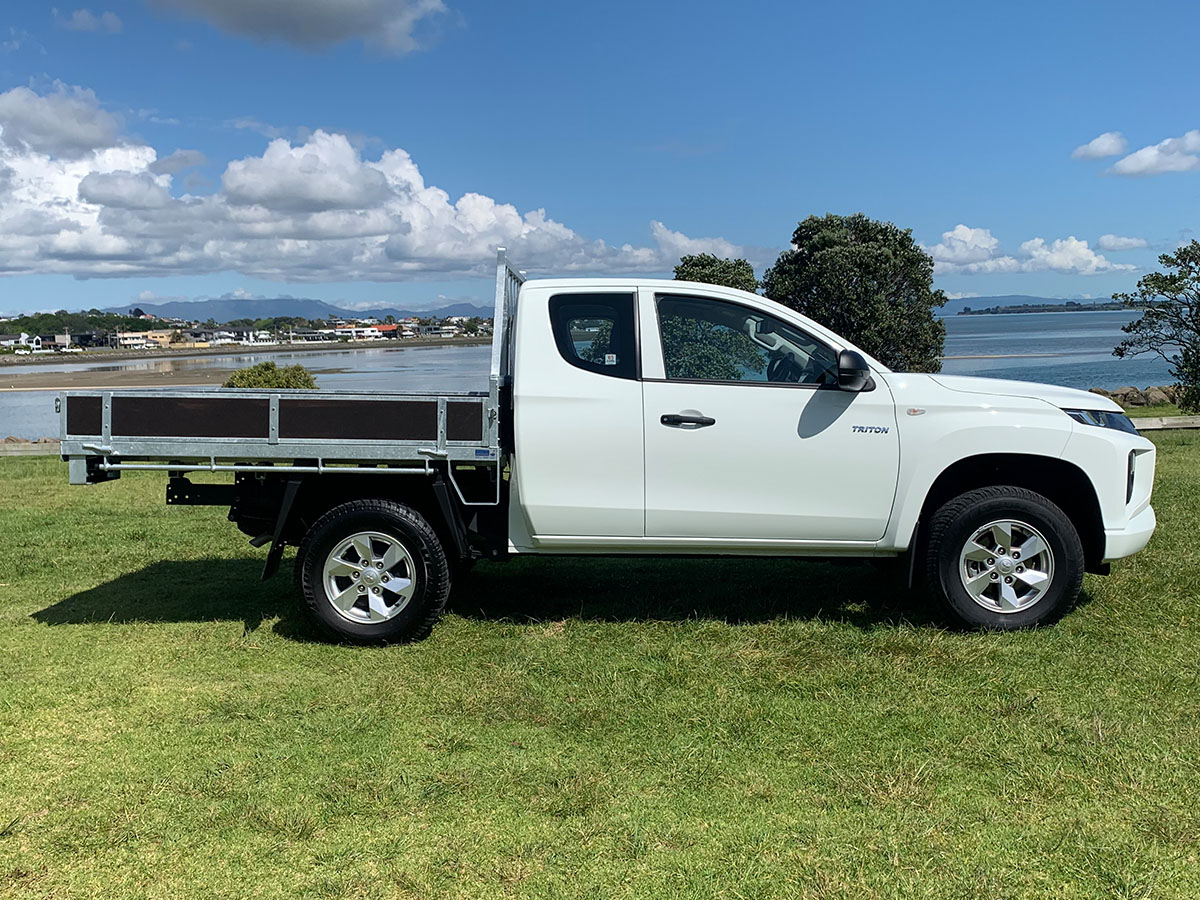 2023 Mitsubishi Triton GLX Club Cab Chassis 4WD 2.4L Diesel Turbo Auto