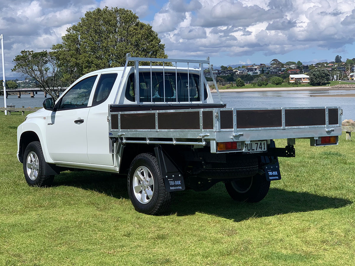 2023 Mitsubishi Triton GLX Club Cab Chassis 4WD 2.4L Diesel Turbo Auto