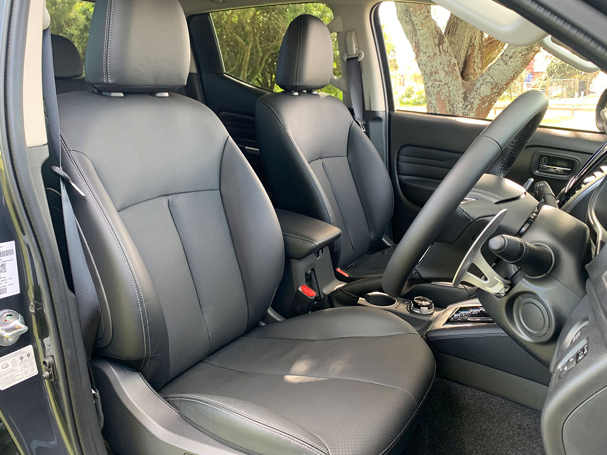 2023 Mitsubishi Triton VRX Double Cab 4WD Auto