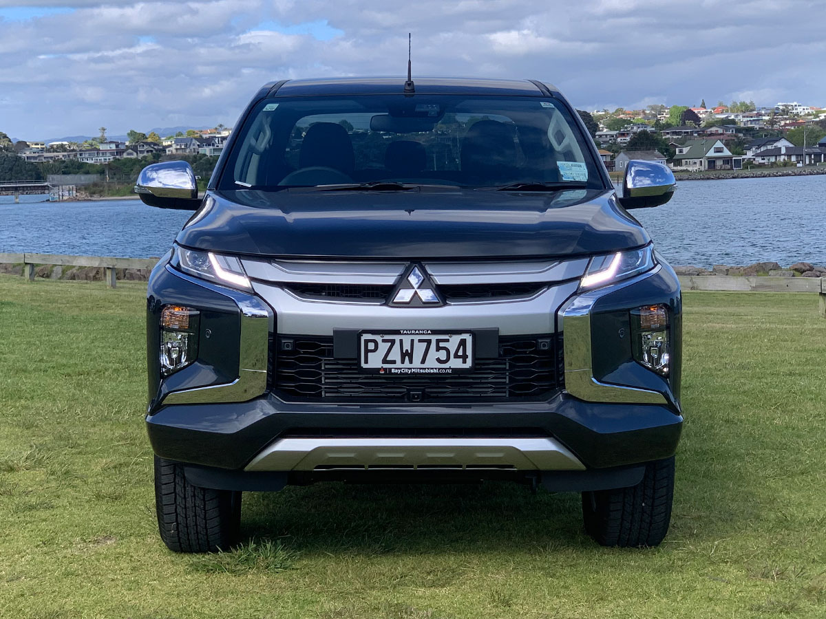 2023 Mitsubishi Triton VRX Double Cab 4WD Auto