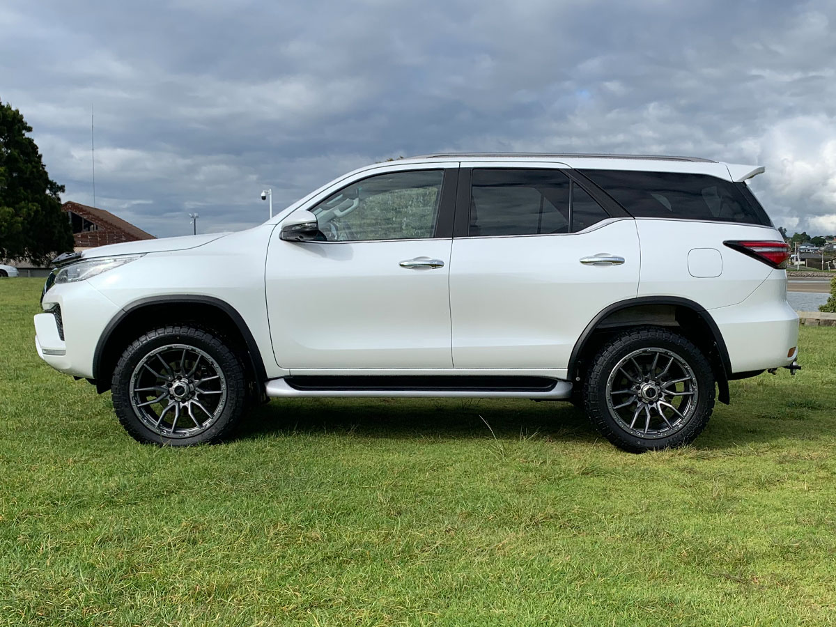 2023 Toyota Fortuner Limited 2.8L Diesel Turbo 4WD