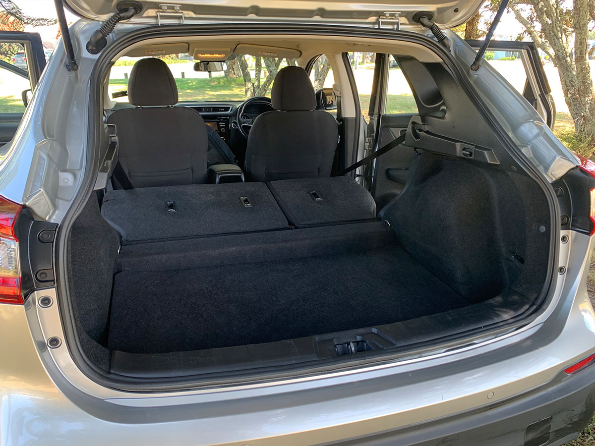 2019 Nissan Qashqai ST 2.0L Petrol