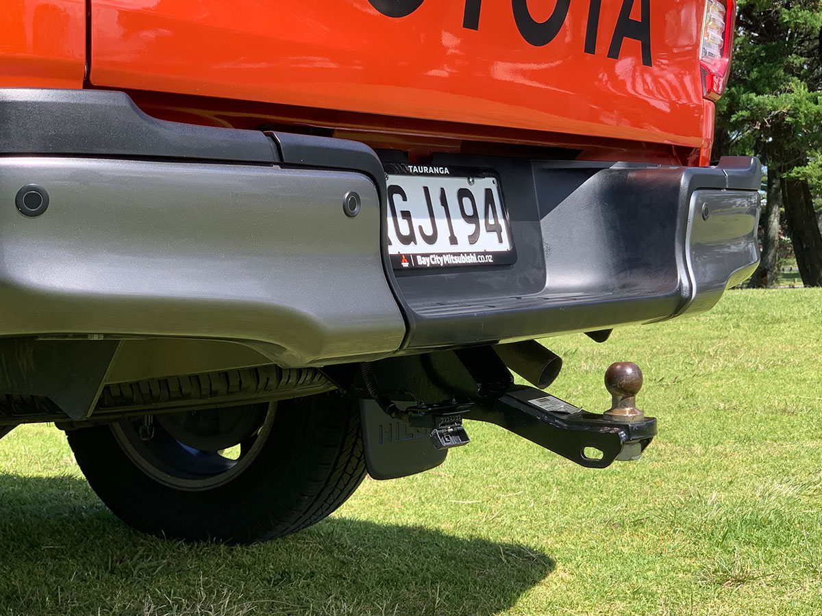 2020 Toyota Hilux SR5 Cruiser 4WD 2.7L Diesel Turbo Auto