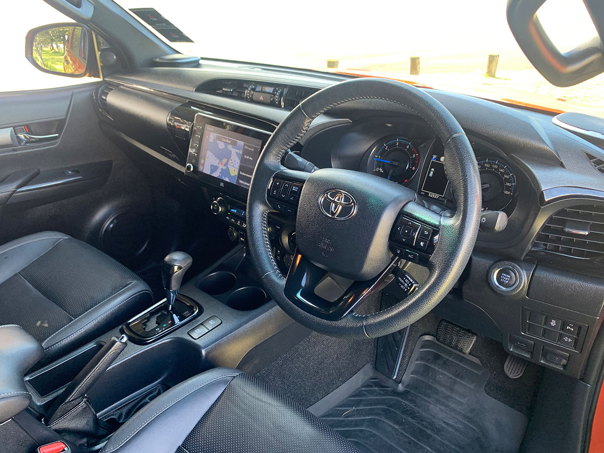 2020 Toyota Hilux SR5 Cruiser 4WD 2.7L Diesel Turbo Auto