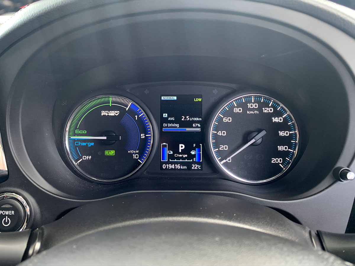 2021 Mitsubishi Outlander VRX PHEV HYBRID 4WD