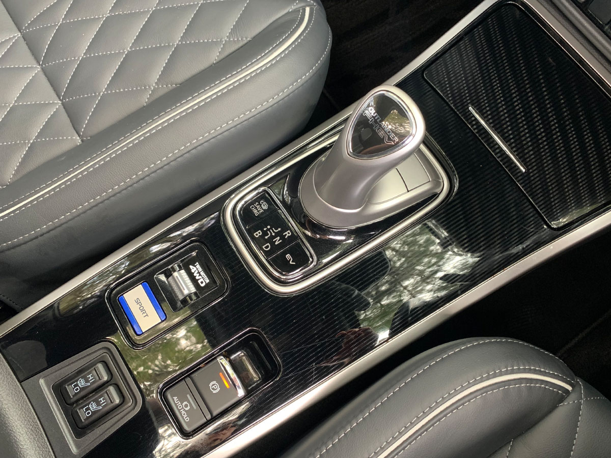 2021 Mitsubishi Outlander VRX PHEV HYBRID 4WD