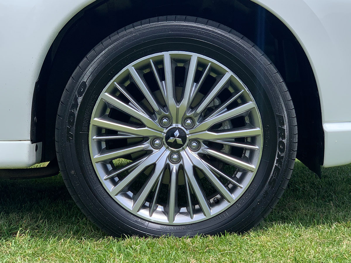 2021 Mitsubishi Outlander VRX PHEV HYBRID 4WD