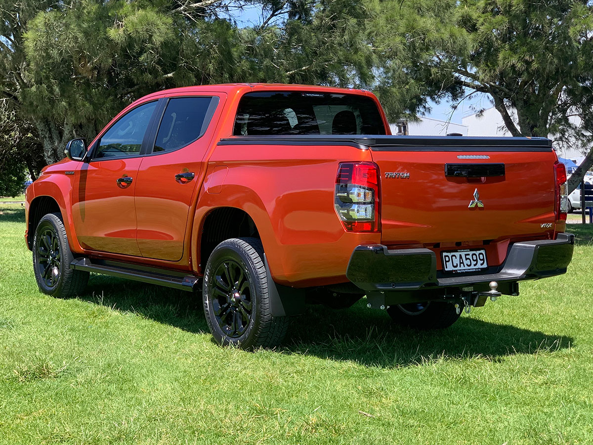 2022 Mitsubishi Triton VRX Black Edition Double Cab 2WD Auto