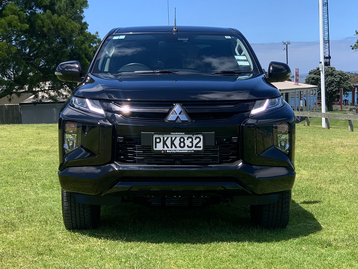 2022 Mitsubishi Triton VRX Black Edition Double Cab 2WD Auto