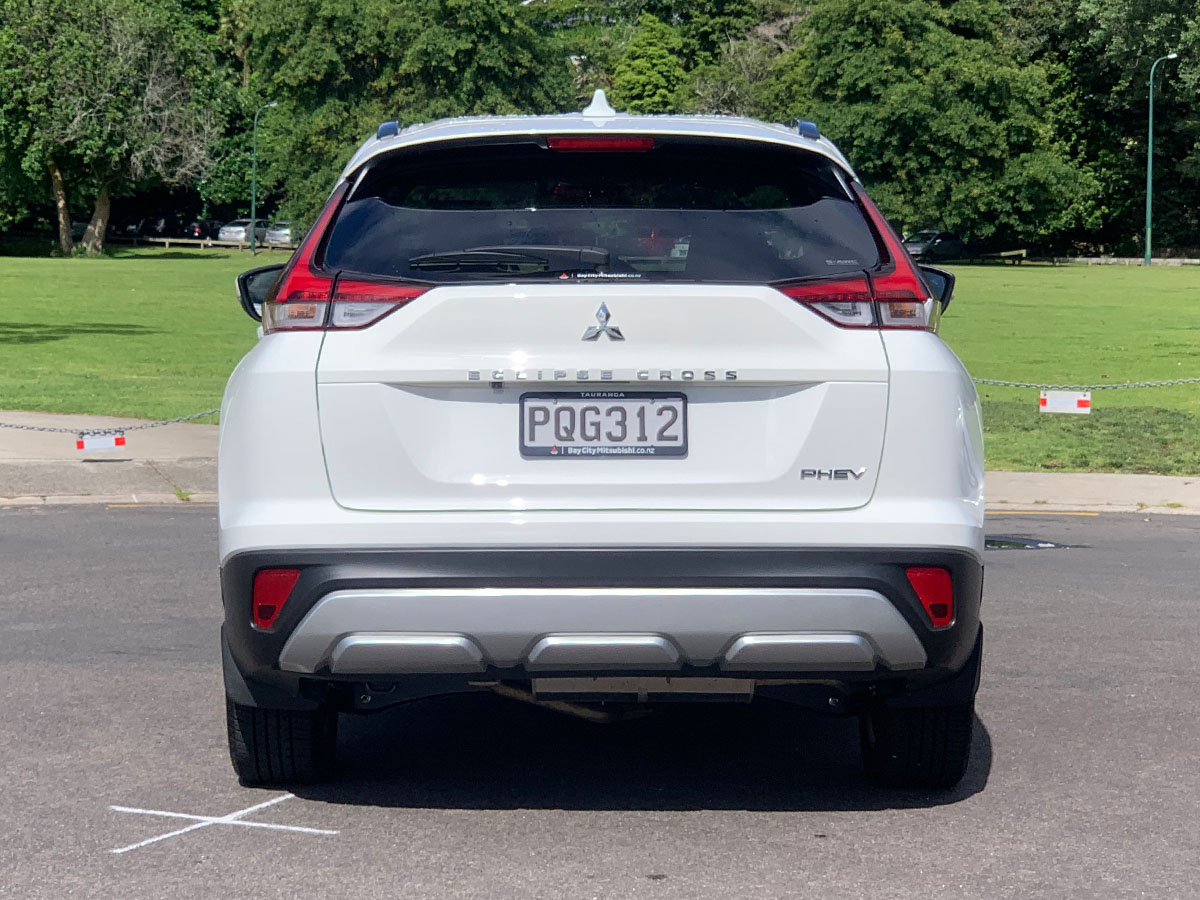 2023 Mitsubishi Eclipse Cross PHEV XLS 4WD Hybrid