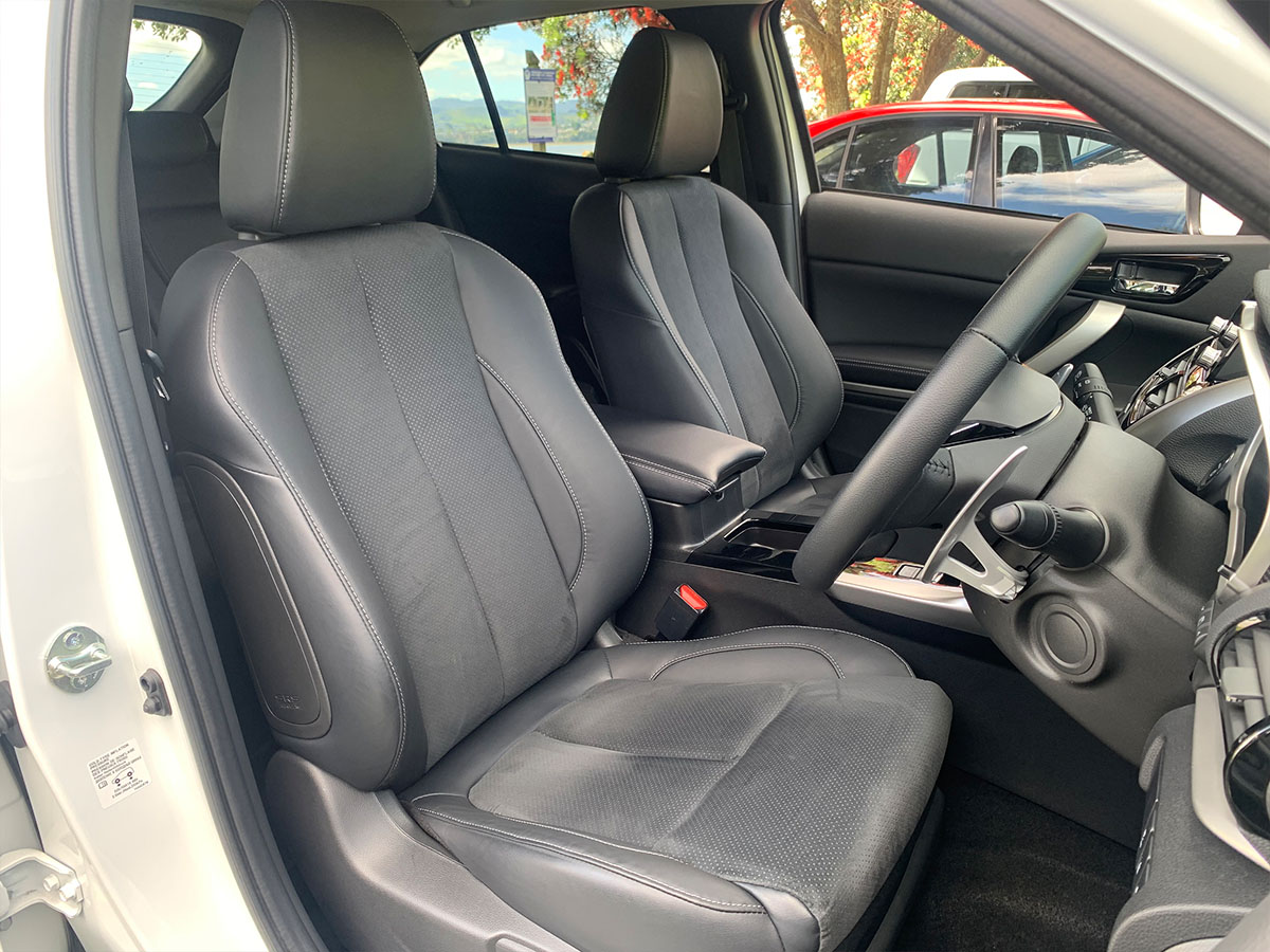 2023 Mitsubishi Eclipse Cross PHEV XLS 4WD Hybrid