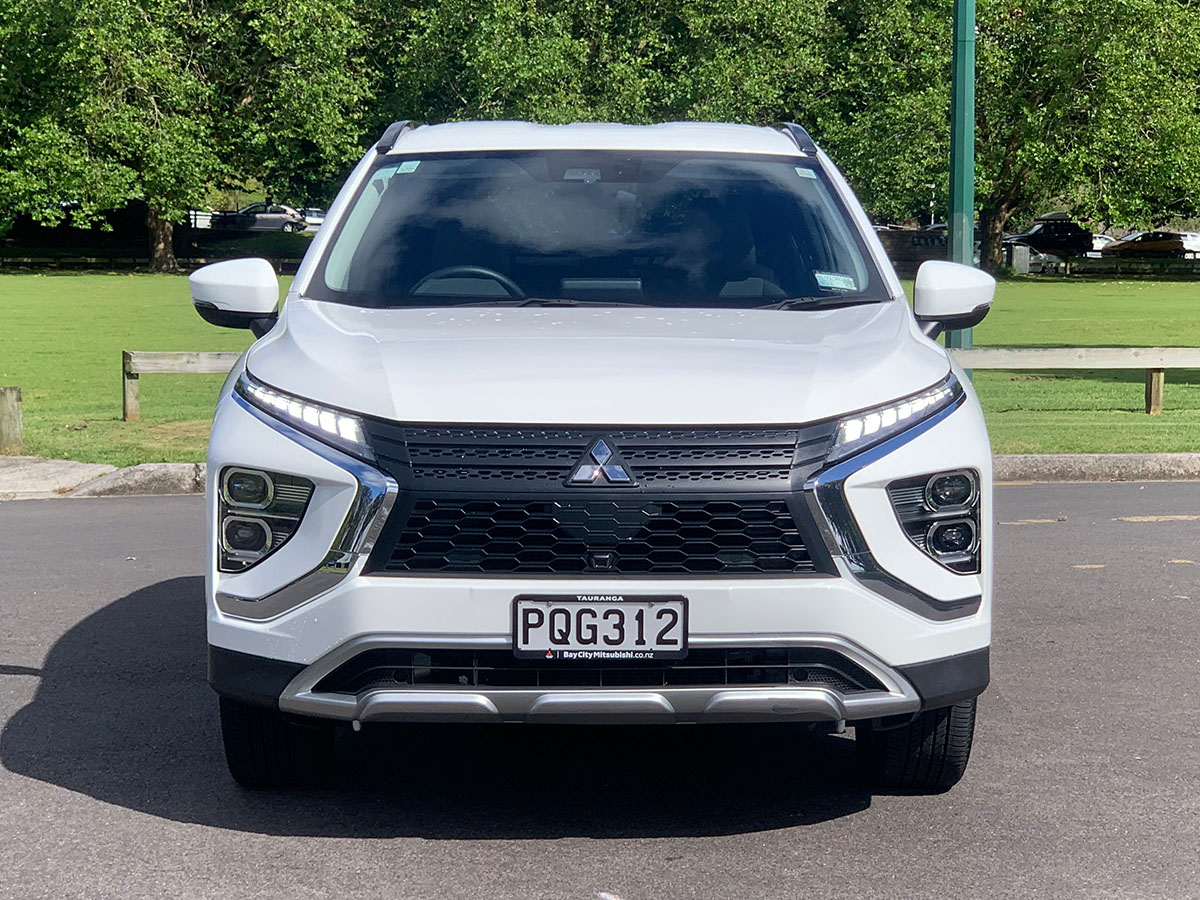 2023 Mitsubishi Eclipse Cross PHEV XLS 4WD Hybrid