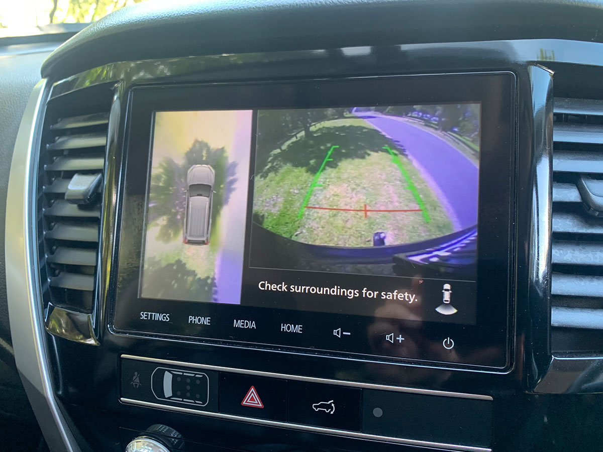 2023 Mitsubishi Pajero Sport VRX