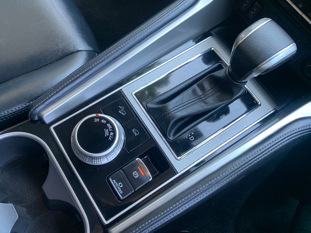 2023 Mitsubishi Pajero Sport VRX