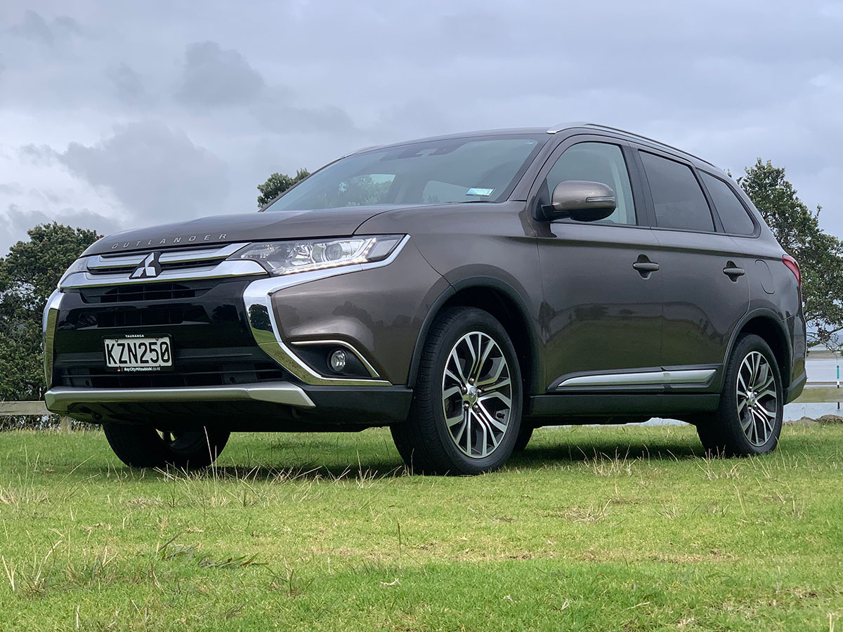 2017 Mitsubishi Outlander XLS 2.0L 2WD Petrol Automatic