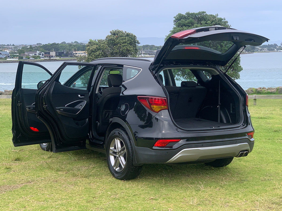 2018 Hyundai Santa Fe DM 4WD 2.4L Petrol 7 Seater