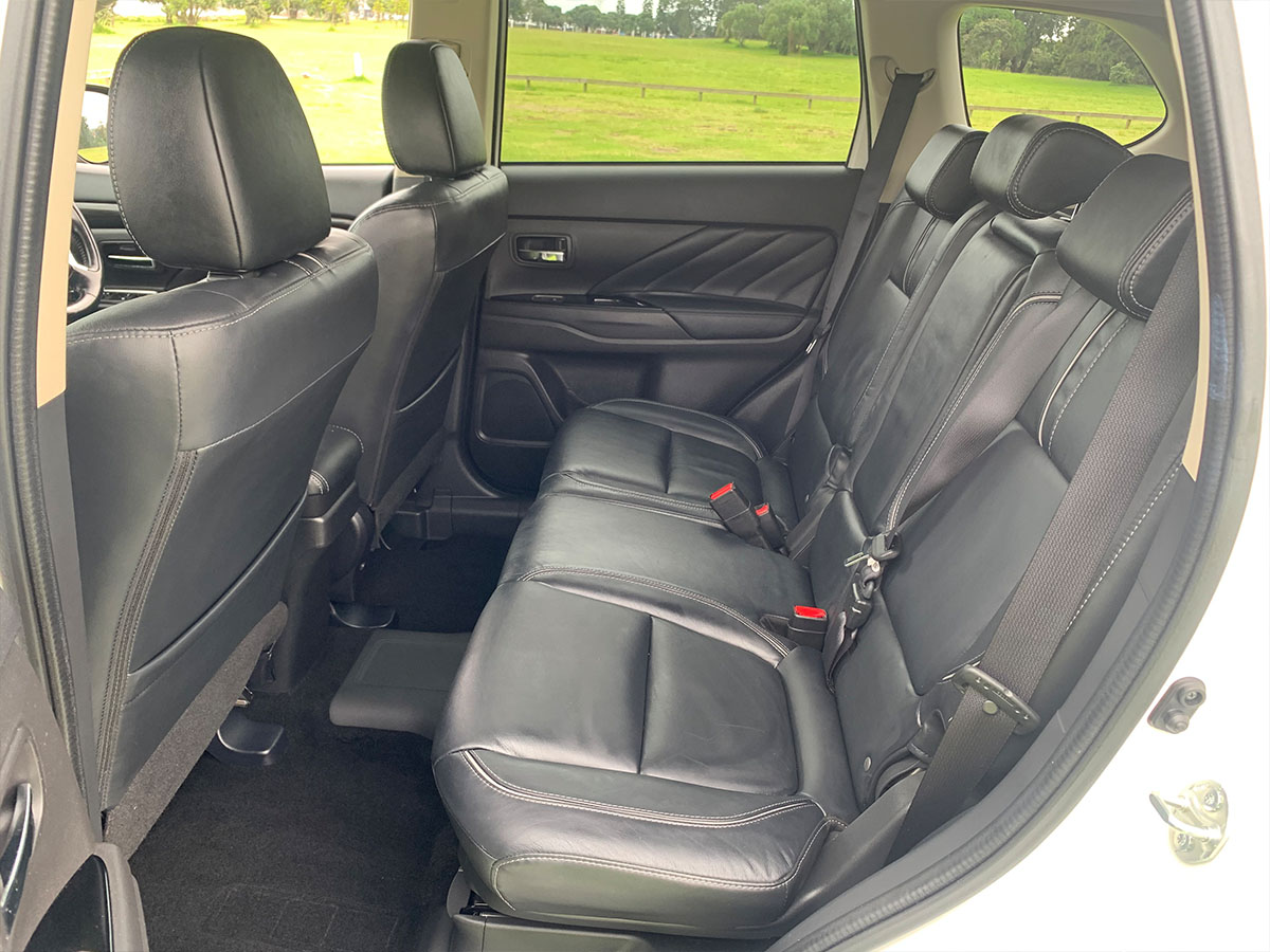 2018 Mitsubishi Outlander VRX PHEV HYBRID 88Kw 4WD