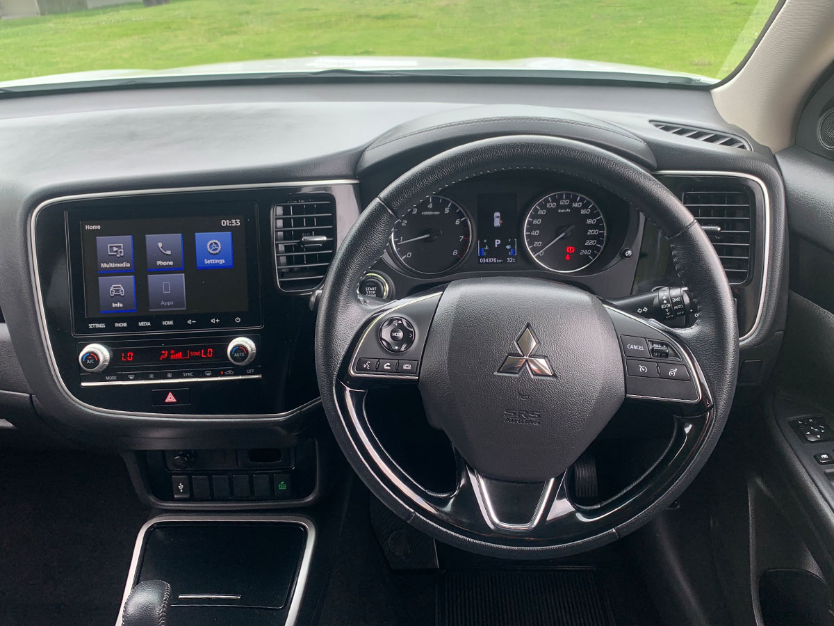 2021 Mitsubishi Outlander LS 2.4L Petrol 7 Seater Automatic