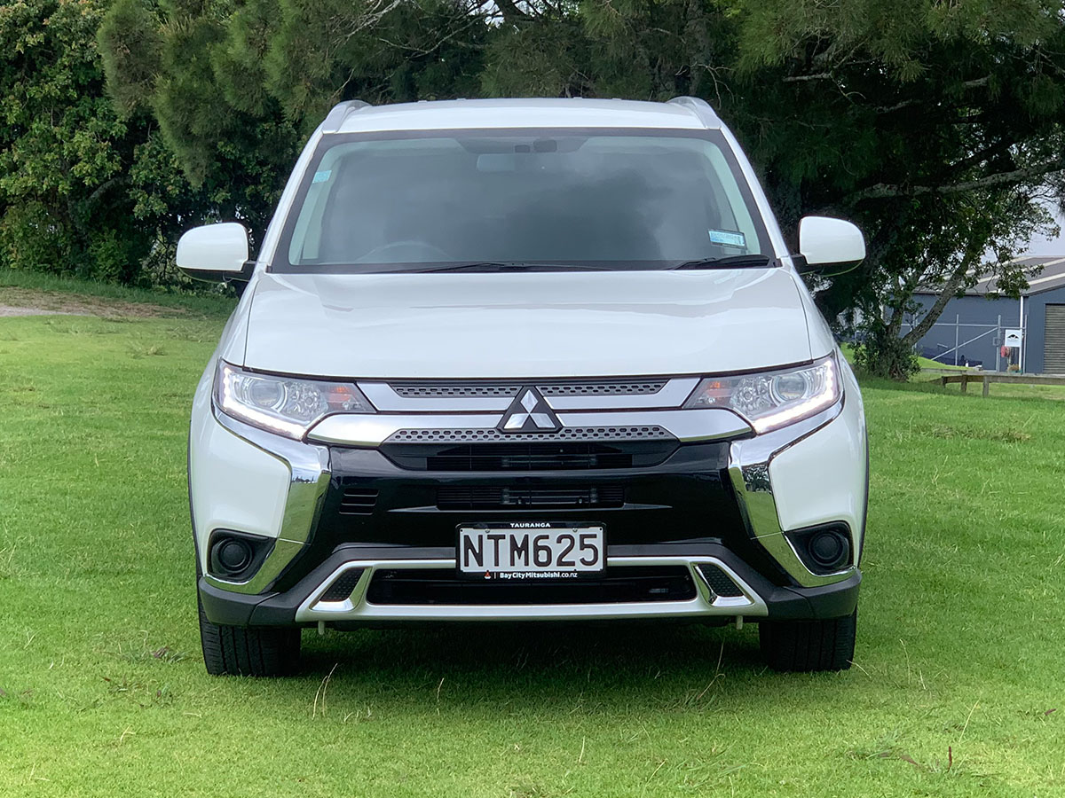 2021 Mitsubishi Outlander LS 2.4L Petrol 7 Seater Automatic