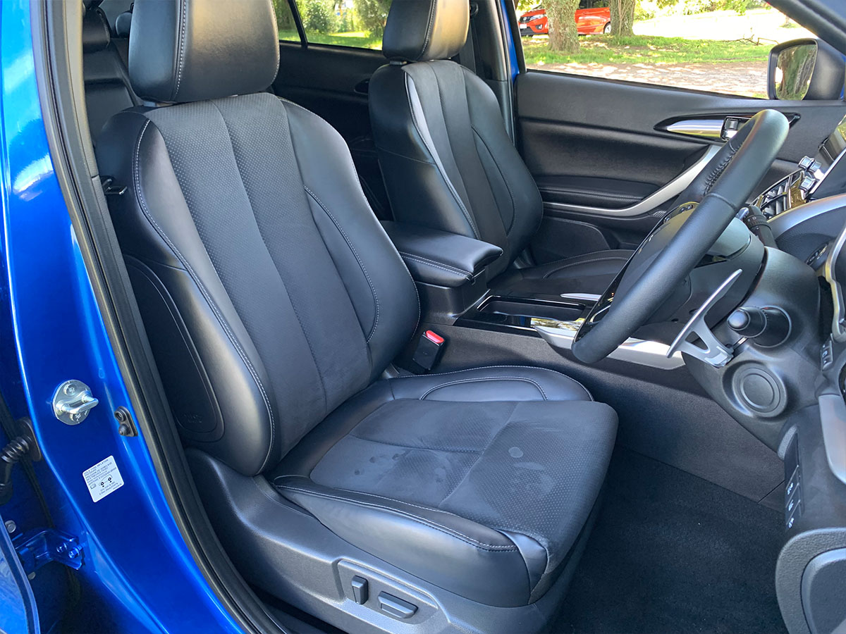 2022 Mitsubishi Eclipse Cross PHEV XLS 4WD HYBRID