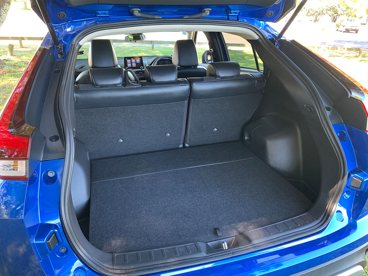 2022 Mitsubishi Eclipse Cross PHEV XLS 4WD HYBRID