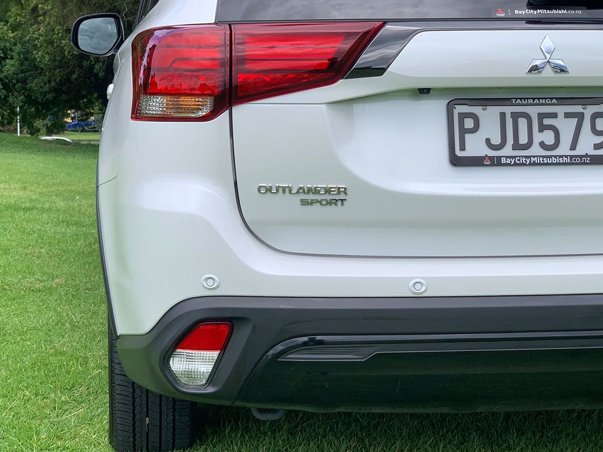 2022 Mitsubishi Outlander SPORT 4WD 2.4L Petrol 7 Seater