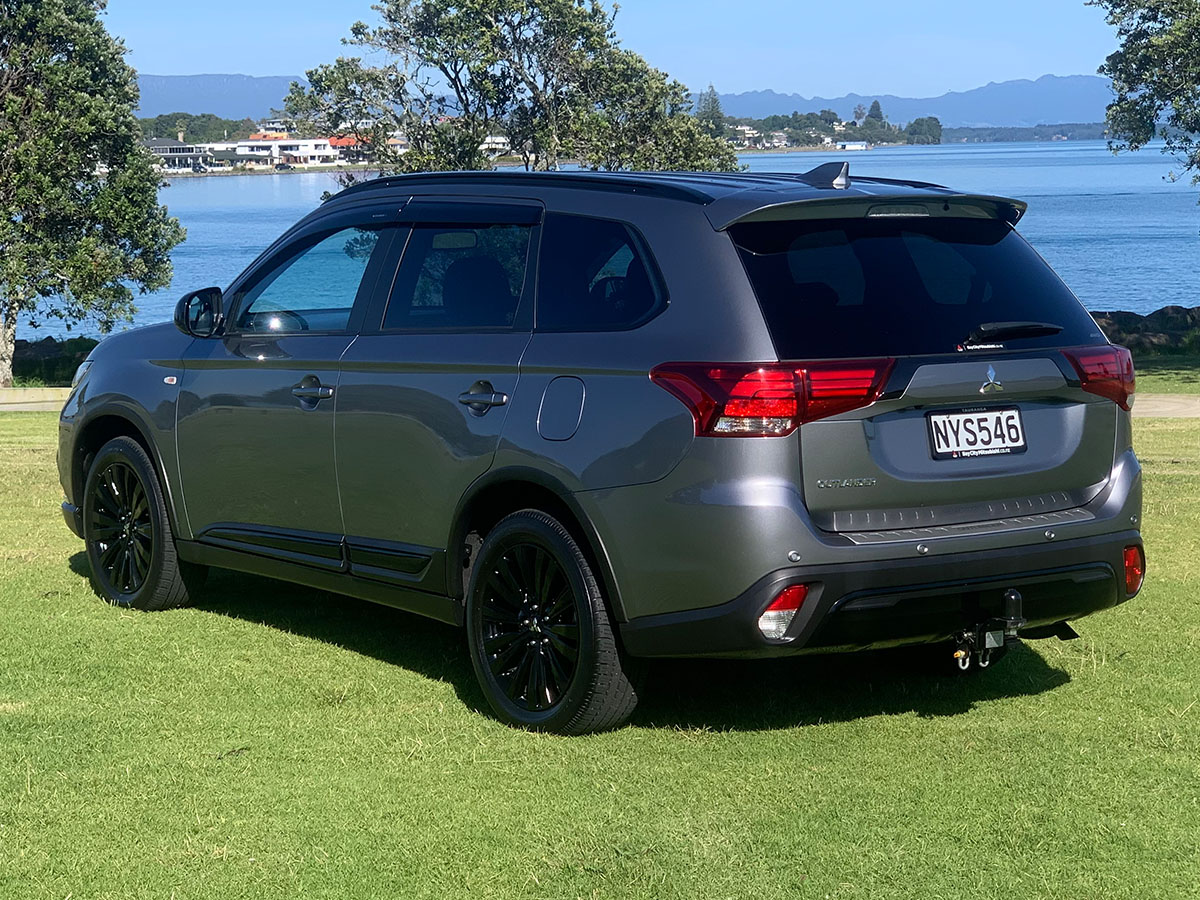 2022 Mitsubishi Outlander SPORT 4WD 2.4L Petrol 7 Seater