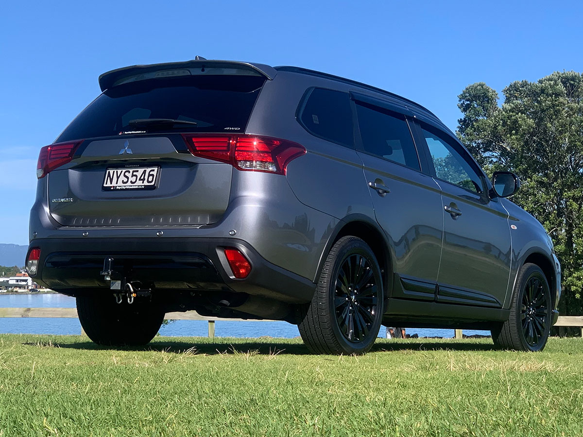 2022 Mitsubishi Outlander SPORT 4WD 2.4L Petrol 7 Seater