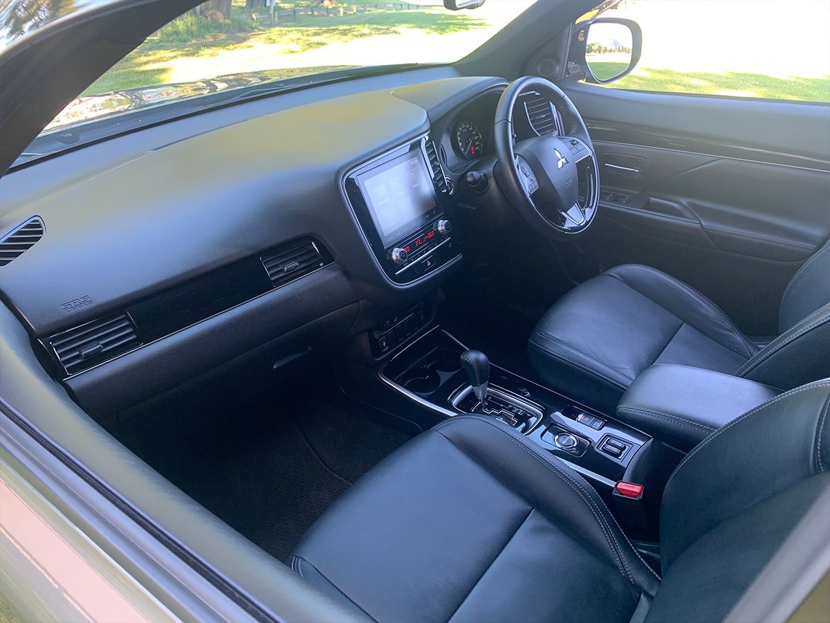 2022 Mitsubishi Outlander SPORT 4WD 2.4L Petrol 7 Seater