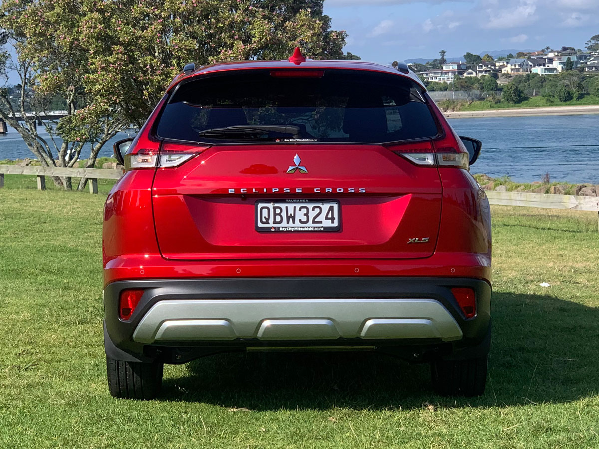 2023 Mitsubishi Eclipse Cross XLS 2WD