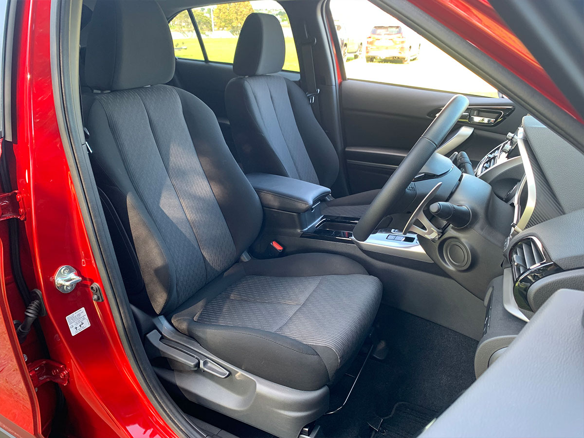 2023 Mitsubishi Eclipse Cross XLS 2WD