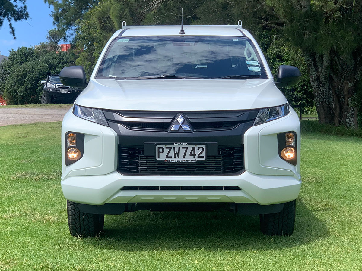 2024 Mitsubishi Triton GLX Double Cab Chassis 4WD 2.4L Diesel Turbo Auto