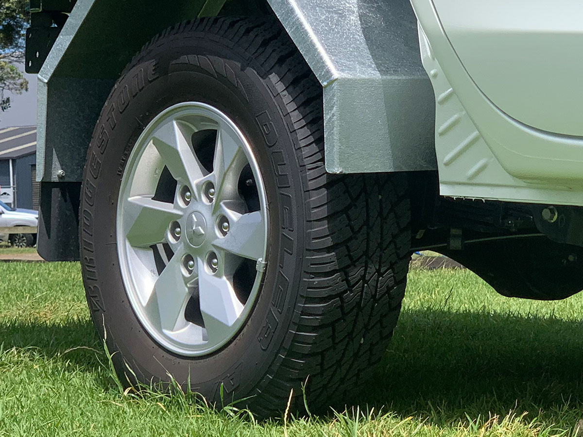 2024 Mitsubishi Triton GLX Double Cab Chassis 4WD 2.4L Diesel Turbo Auto