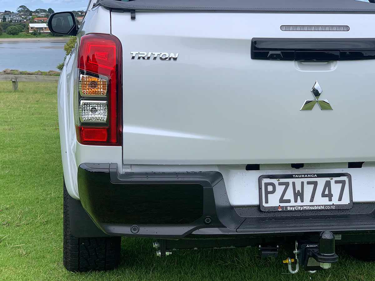 2023 Mitsubishi Triton GSR 4WD Auto 2.4L Diesel