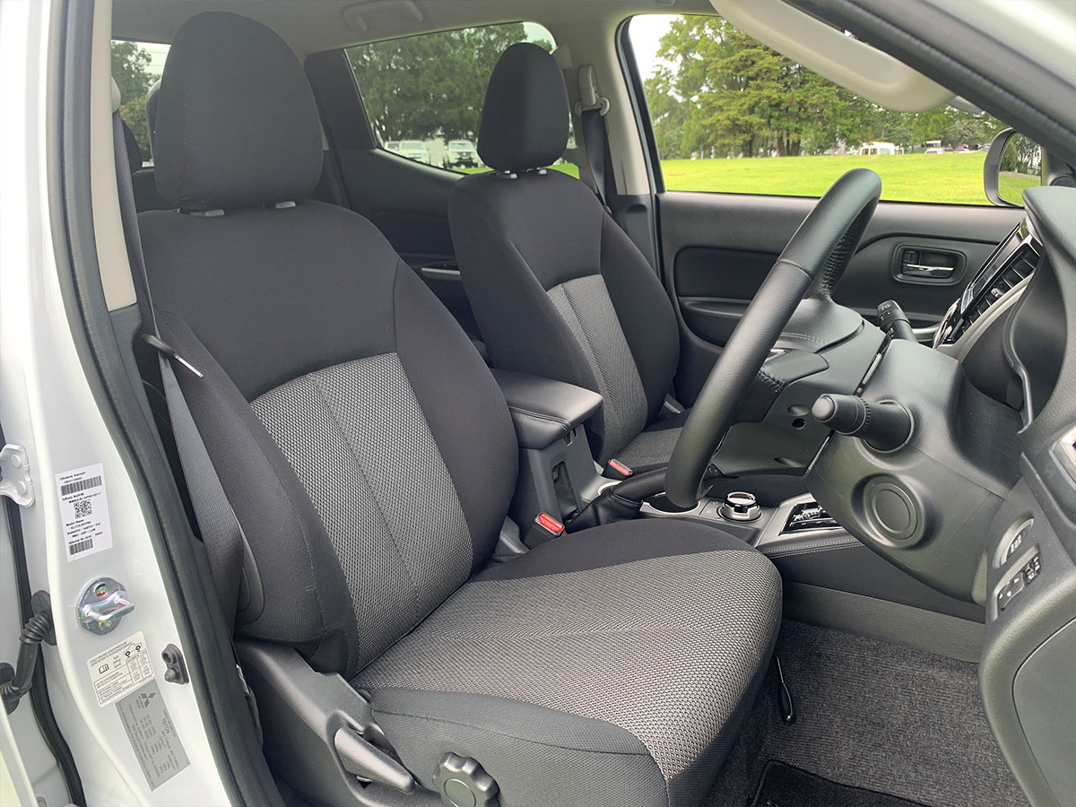 2023 Mitsubishi Triton GSR 4WD Auto 2.4L Diesel