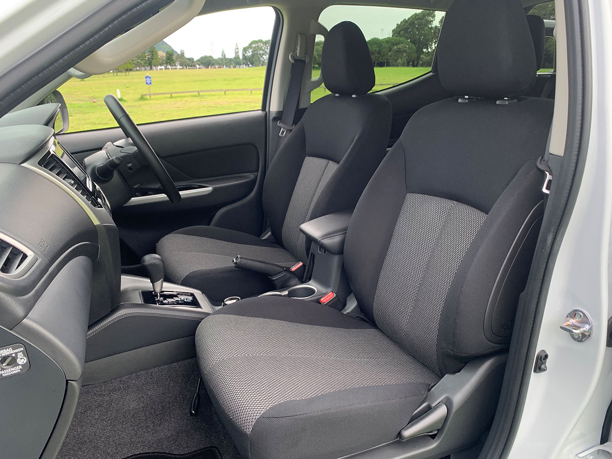 2023 Mitsubishi Triton GSR 4WD Auto 2.4L Diesel