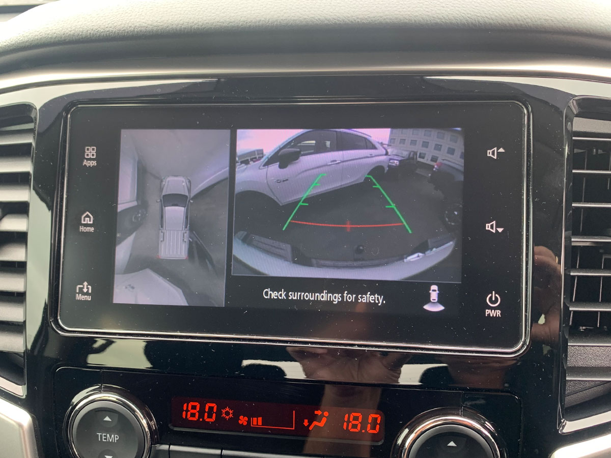 2023 Mitsubishi Triton GSR 4WD Auto 2.4L Diesel