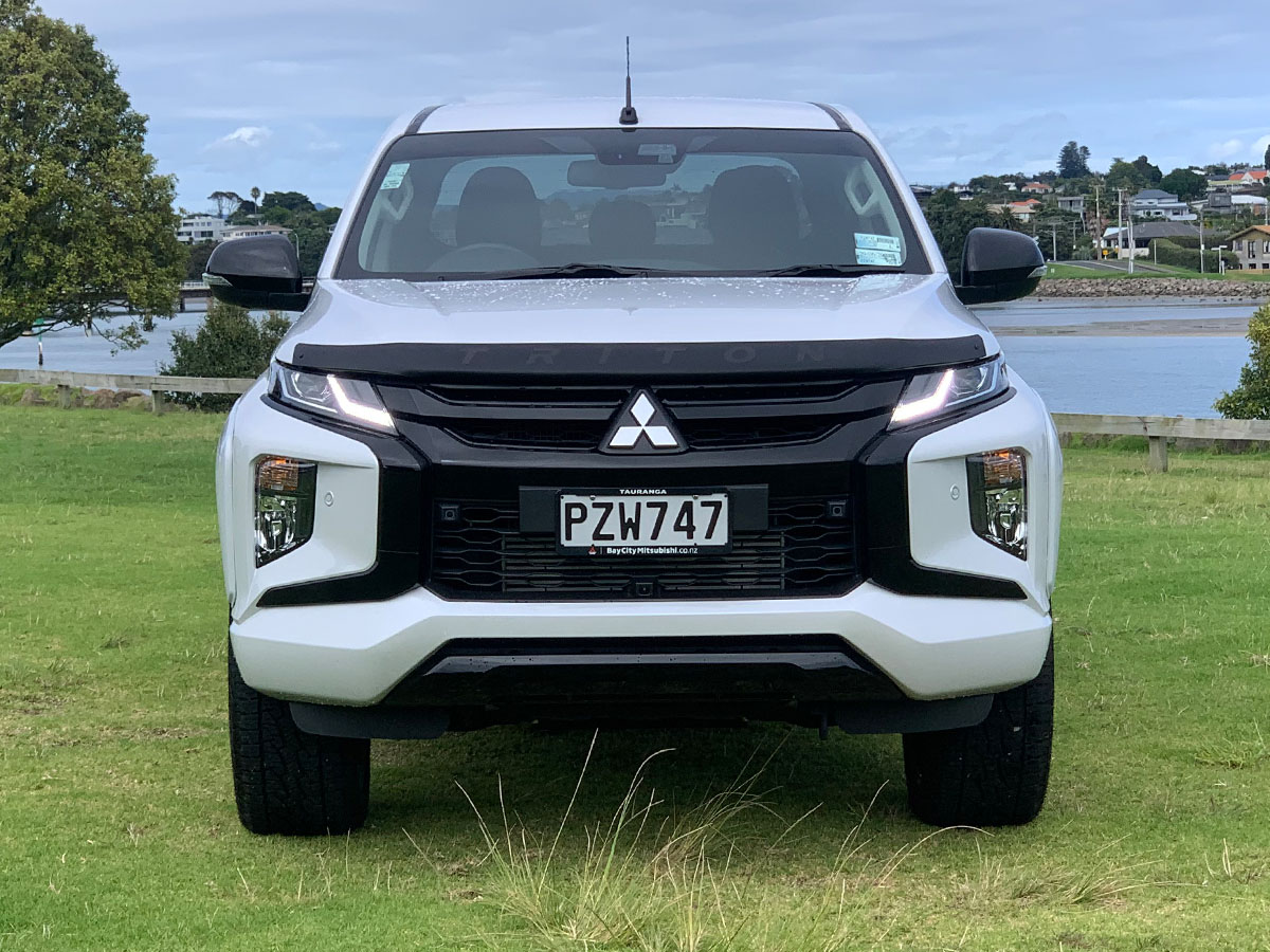 2023 Mitsubishi Triton GSR 4WD Auto 2.4L Diesel