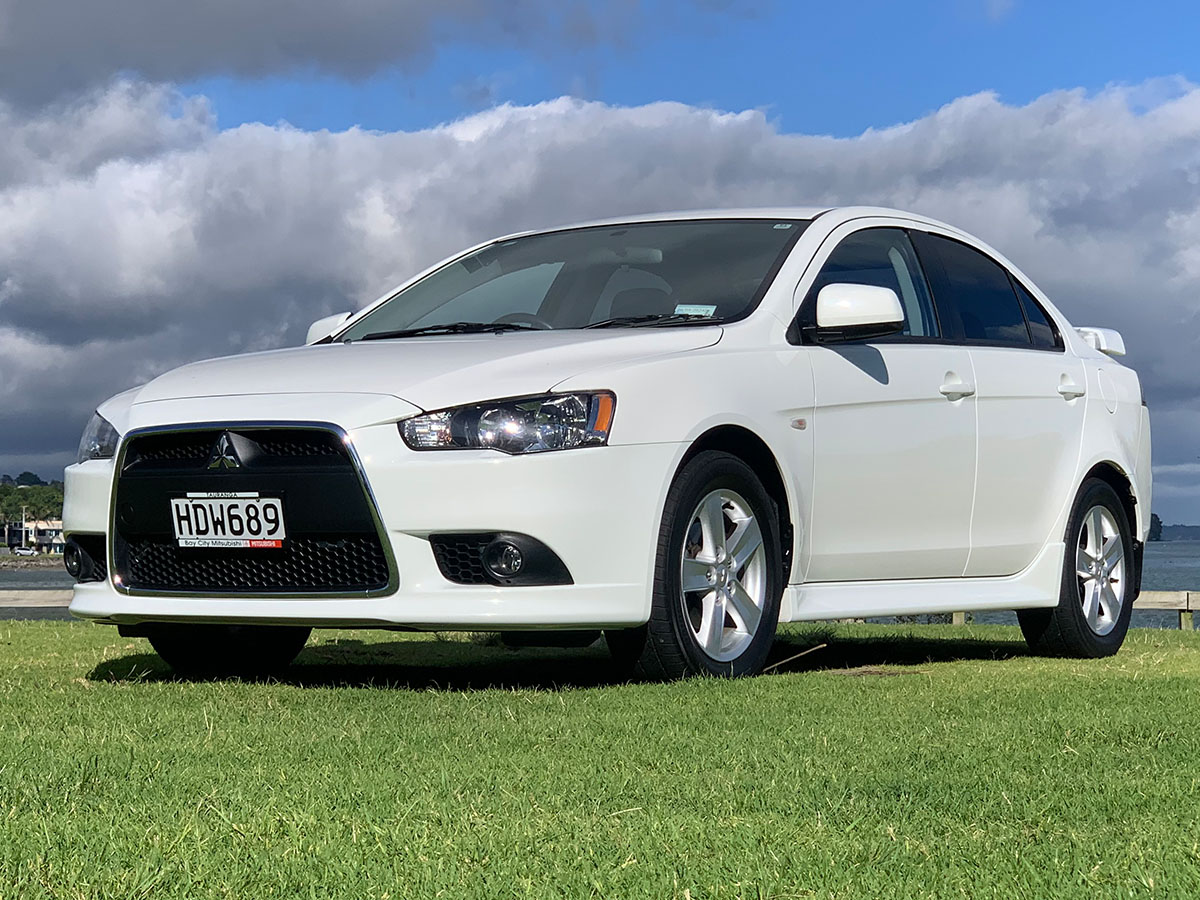 2013 Mitsubishi Lancer GSR 2.0L Petrol CVT Auto