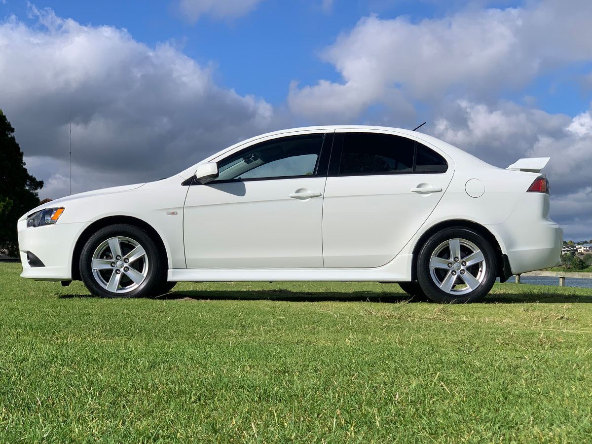 2013 Mitsubishi Lancer GSR 2.0L Petrol CVT Auto
