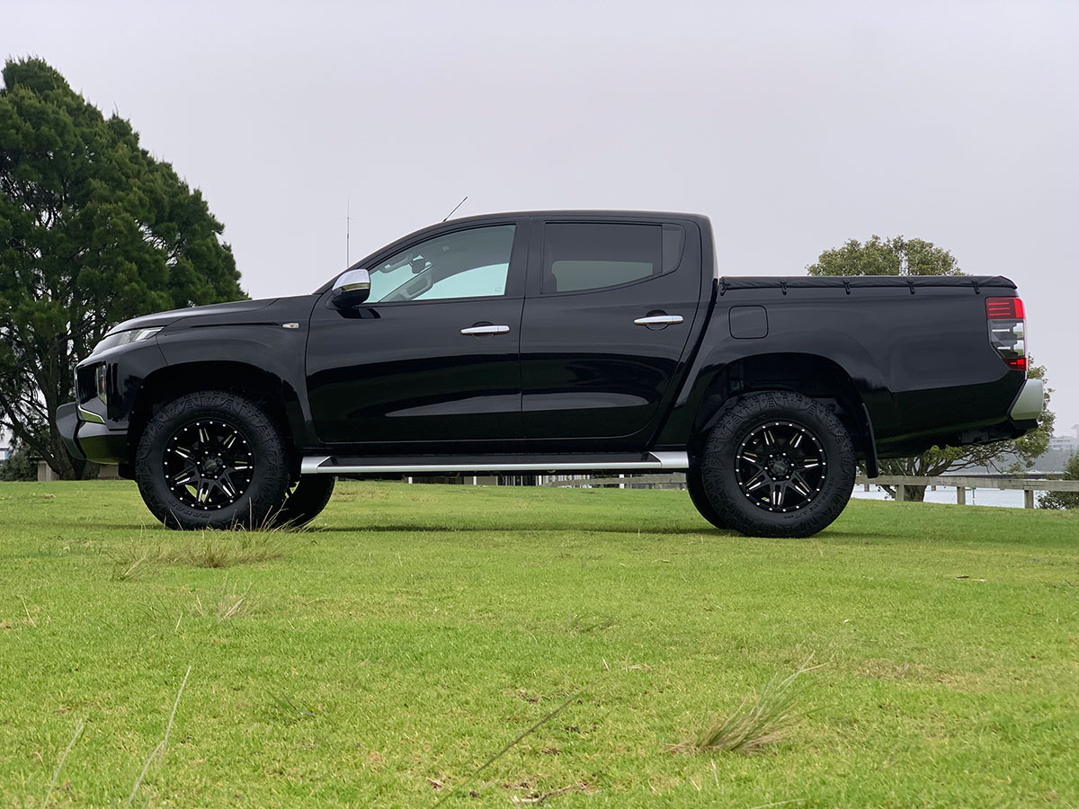 2019 Mitsubishi Triton GLXR 4WD 2.4L Diesel Turbo 6 Speed Manual