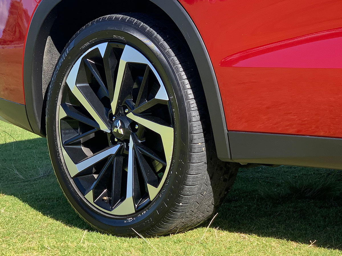 2022 Mitsubishi Outlander XLS 2.5L Petrol 4WD 7 Seater