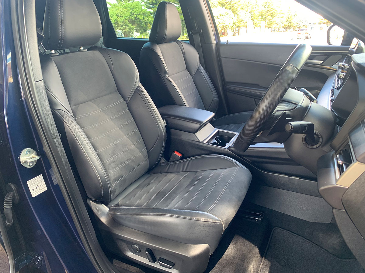 2022 Mitsubishi Outlander XLS 2WD 7 Seater 2.5L Petrol